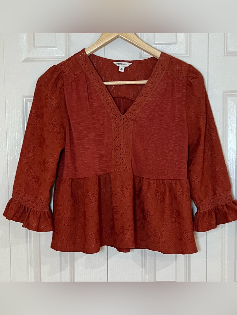 Frye and Co. Picante V Neck 3/4 Sleeve Lace
Peplum Pheasant Blouse Rust Medium